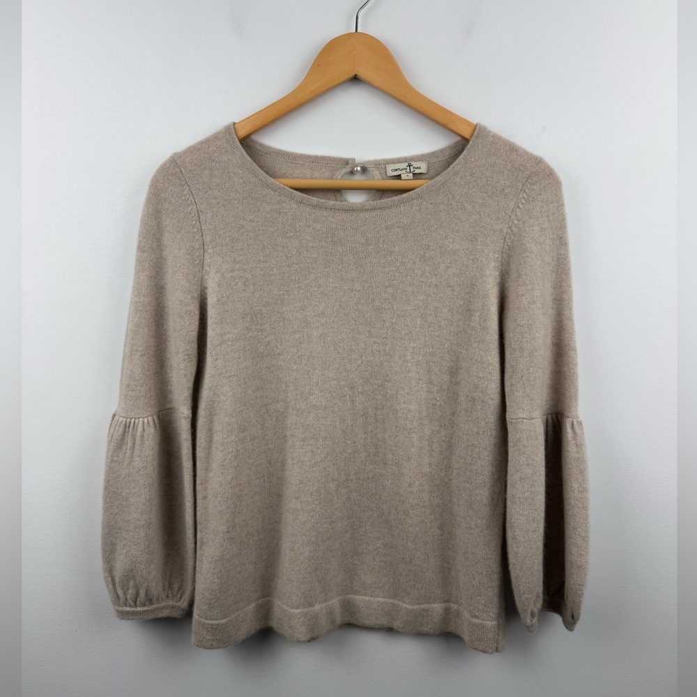 Cortland Park Women‎ Tan Cashmere Sweater Size Small
